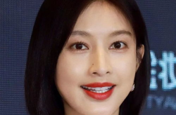 小姐姐的明星发型图,小姐姐们的时尚发型解析